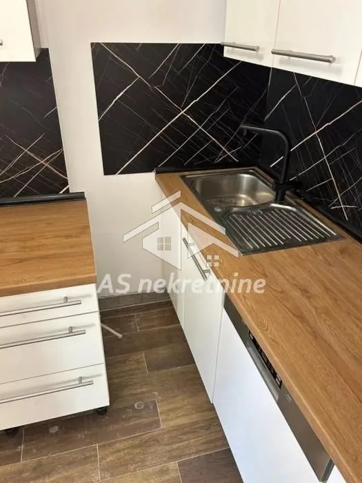 Rent, apartment, 78m², Stari Grad, Beograd