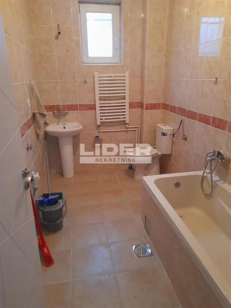 Prodaja, dvosoban stan, 55m², Višnjička Banja, Palilula Sve Podlokacije