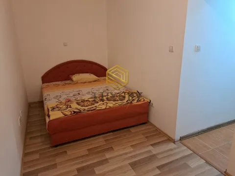 Rent, office space, 28m², Tološi, Podgorica - image 2