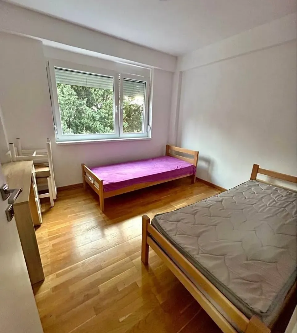 Prodaja, trosoban stan, 93m², Makedonsko naselje, Bar