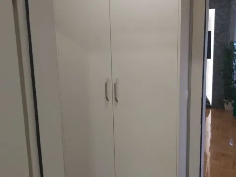 Izdavanje, dvosoban stan, 57m², Stari Aerodrom, Podgorica - image 11