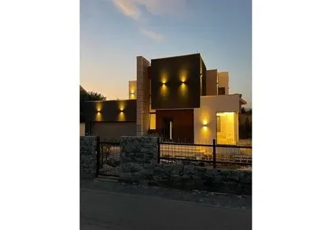 Rent, house, 300m², Gornja Gorica, Podgorica - image 3