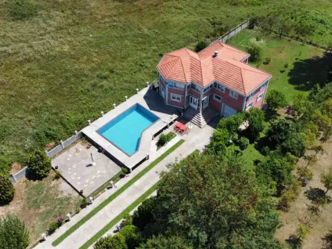 Sale, house, 350m², Danilovgrad, Crna Gora