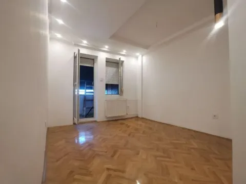 Sale, four bedroom apartment, 100m², Grbavica, Novi Sad Sve Podlokacije - image 6