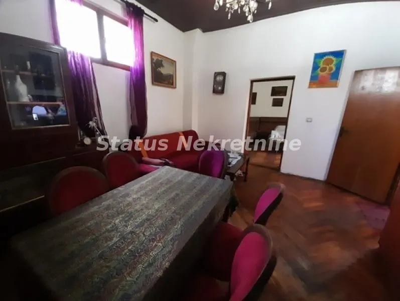 Prodaja, kuća, 230m², Sremska Mitrovica, Srbija