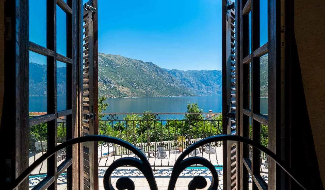 Prodaja, kuća, 278m², Stoliv, Kotor