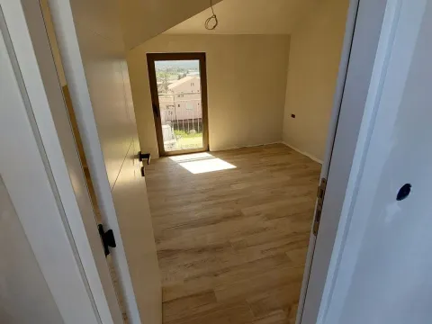 Sale, two bedroom apartment, 82m², Dumidran, Tivat - image 15