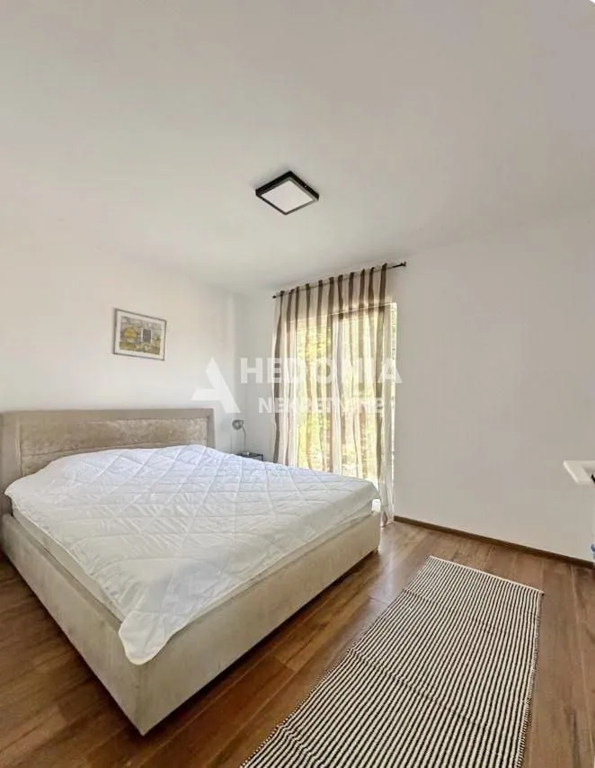 Prodaja, kuća, 170m², Nemenikuće, Sopot