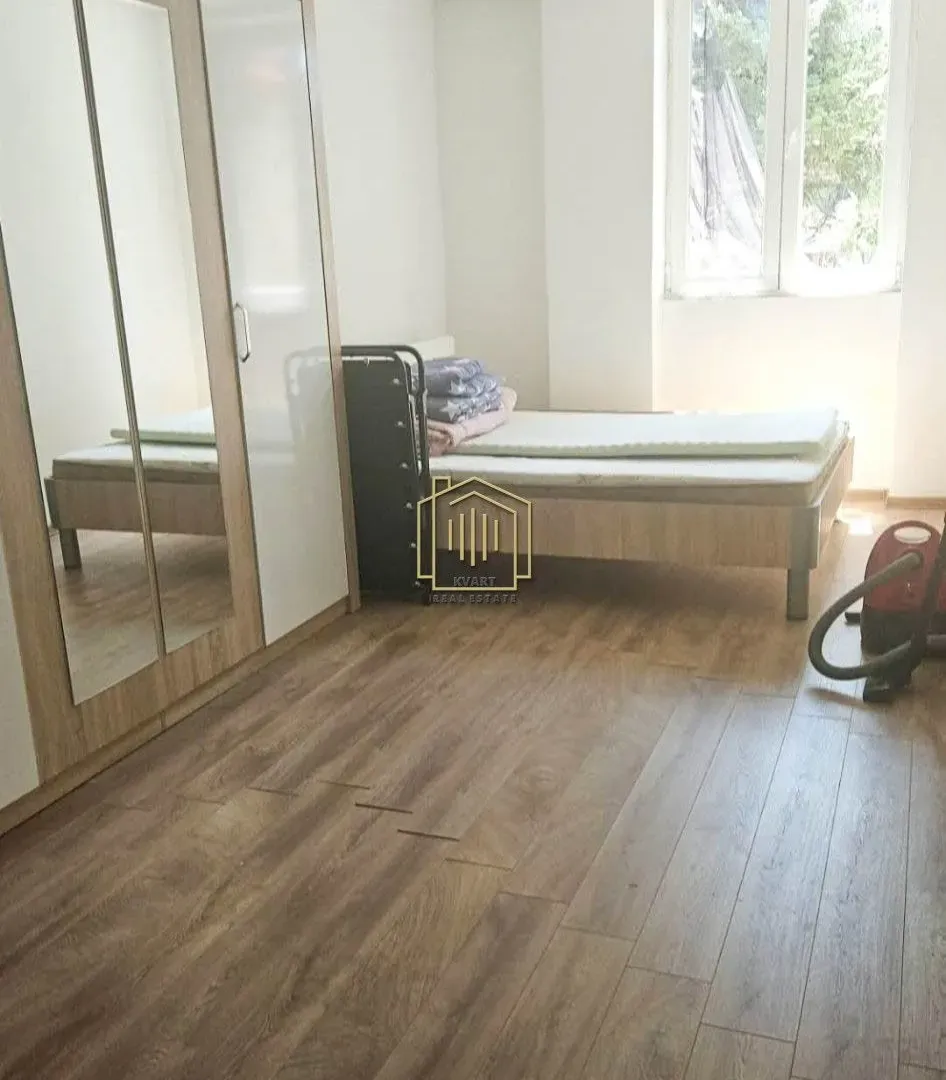 Izdavanje, dvosoban stan, 70m², Podgorica, Crna Gora