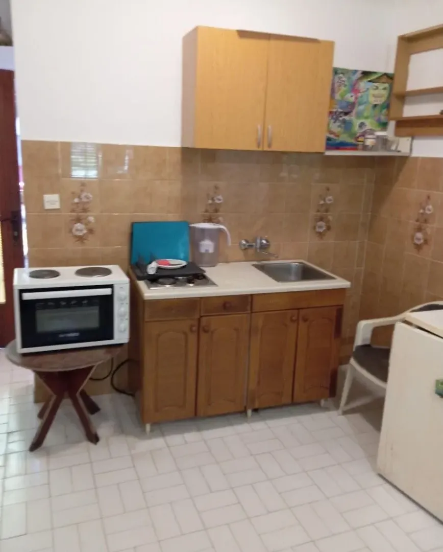 Izdavanje, jednosoban stan, 25m², Herceg Novi, Crna Gora