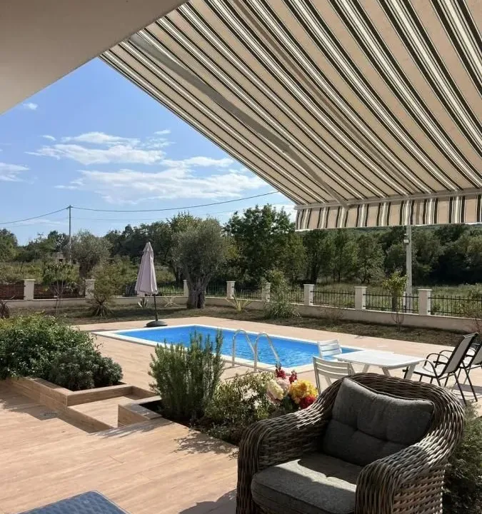 Prodaja, kuća, 85m², Tivat, Crna Gora