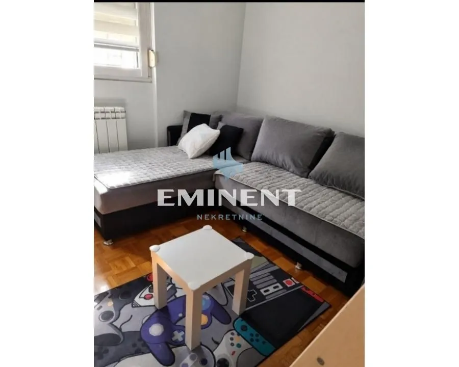 Rent, four bedroom apartment, 90m², Novi Beograd Blok 28, Novi Beograd Sve Podlokacije