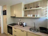 Izdavanje, dvosoban stan, 60m², Centar, Tivat - image 1