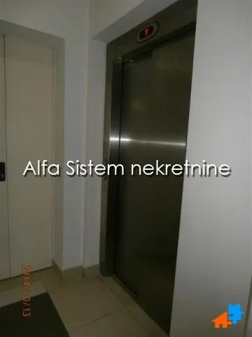 Izdavanje, trosoban stan, 85m², Stari Grad, Beograd