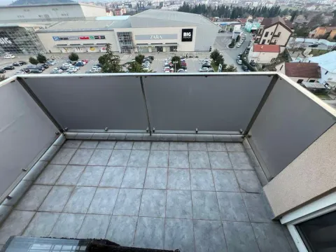 Izdavanje, trosoban stan, 107m², City Kvart, Podgorica - image 13