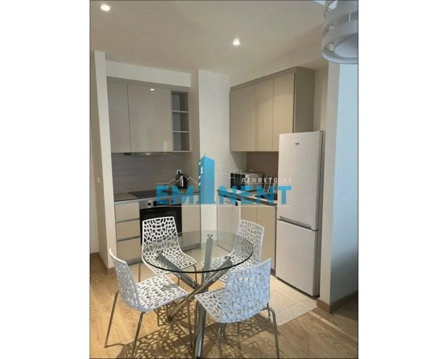 Rent, two bedroom apartment, 55m², Savski Venac, Beograd