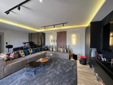 Sale, three bedroom apartment, 195m², Pobrežje, Podgorica - image 14