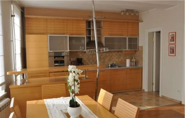 Rent, four bedroom apartment, 120m², Stari Grad, Beograd
