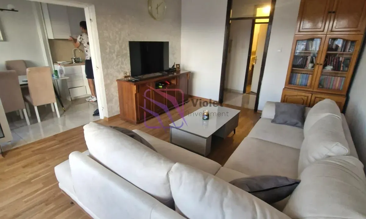 Prodaja, dvosoban stan, 80m², Centar, Nikšić