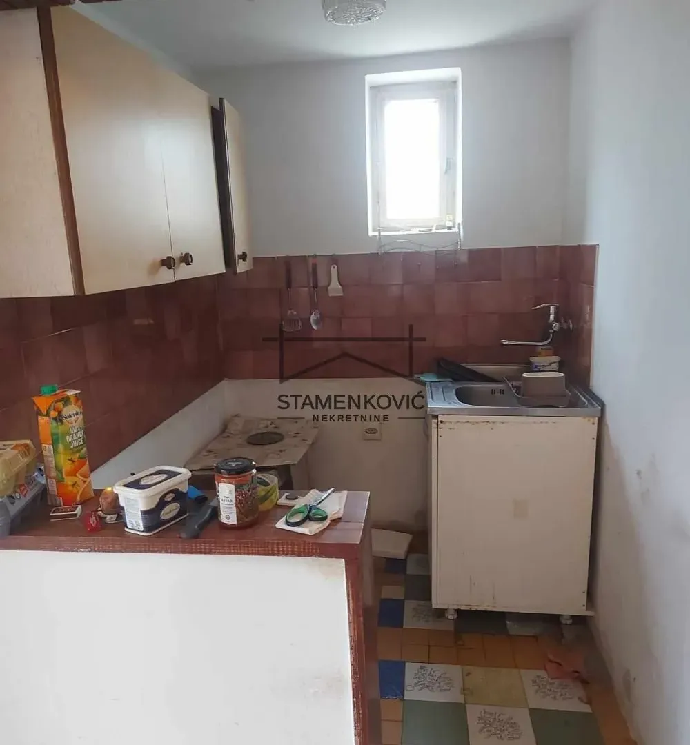Prodaja, kuća, 120m², Ledinci, Petrovaradin