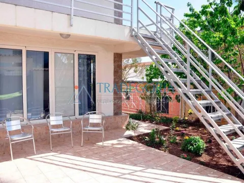 Prodaja, kuća, 254m², Sutomore, Bar - image 6