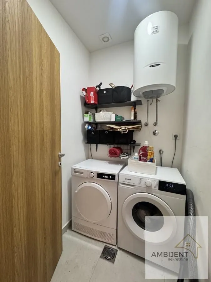 Prodaja, trosoban stan, 69m², Stari Banovci, Stara Pazova