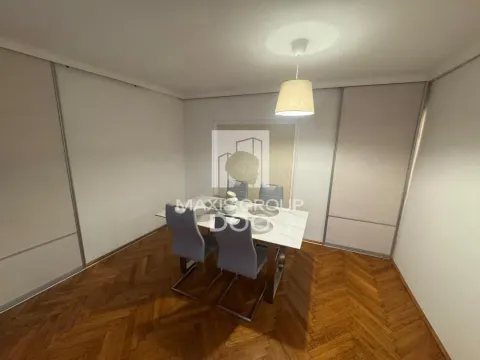 Izdavanje, trosoban stan, 64m², Stari Grad, Beograd - image 6