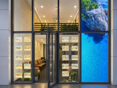 Izdavanje, poslovni prostor, 67m², Budva, Crna Gora - image 10