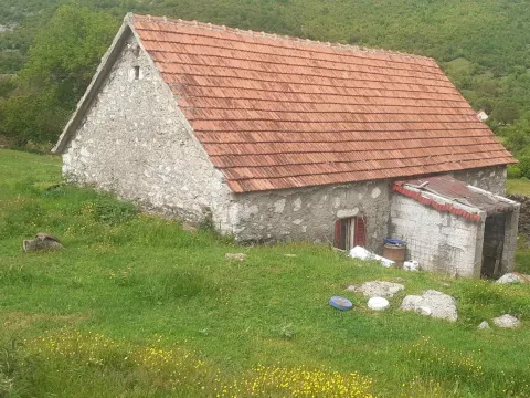 Prodaja, kuća, 80m², Nikšić, Crna Gora - image 4