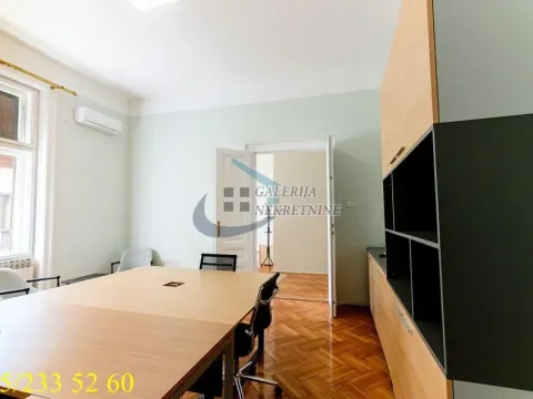 Prodaja, stan, 239m², Kalemegdan, Beograd - image 38