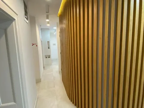 Izdavanje, trosoban stan, 64m², Zemun Centar, Zemun Sve Podlokacije - image 18