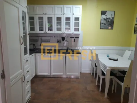 Izdavanje, trosoban stan, 93m², City Kvart, Podgorica - image 9