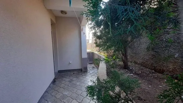 Izdavanje, garsonjera, 40m², Vezirov Most, Podgorica