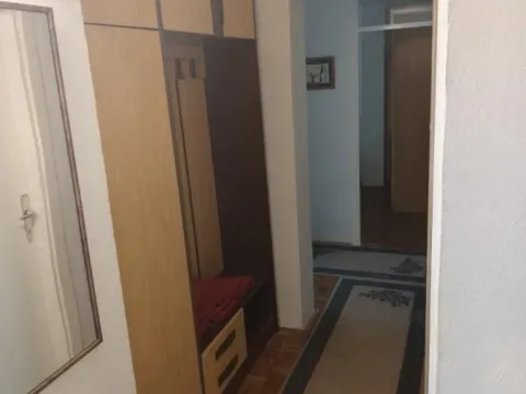 Izdavanje, trosoban stan, 80m², Novo naselje, Novi Sad - image 14