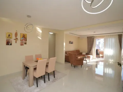 Prodaja, dvosoban stan, 84m², Tivat, Crna Gora - image 6