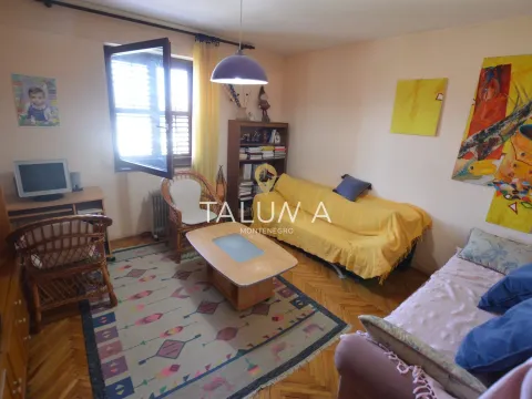 Sale, two bedroom apartment, 75m², Tuški Put, Podgorica - image 6