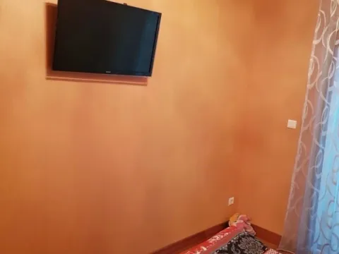 Izdavanje, jednosoban stan, 50m², Centar, Podgorica - image 11