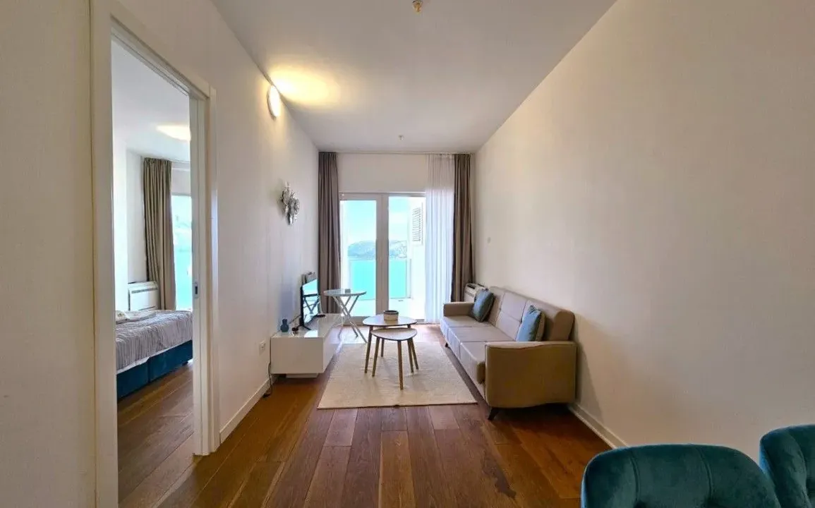 Sale, two bedroom apartment, 77m², Centar, Budva