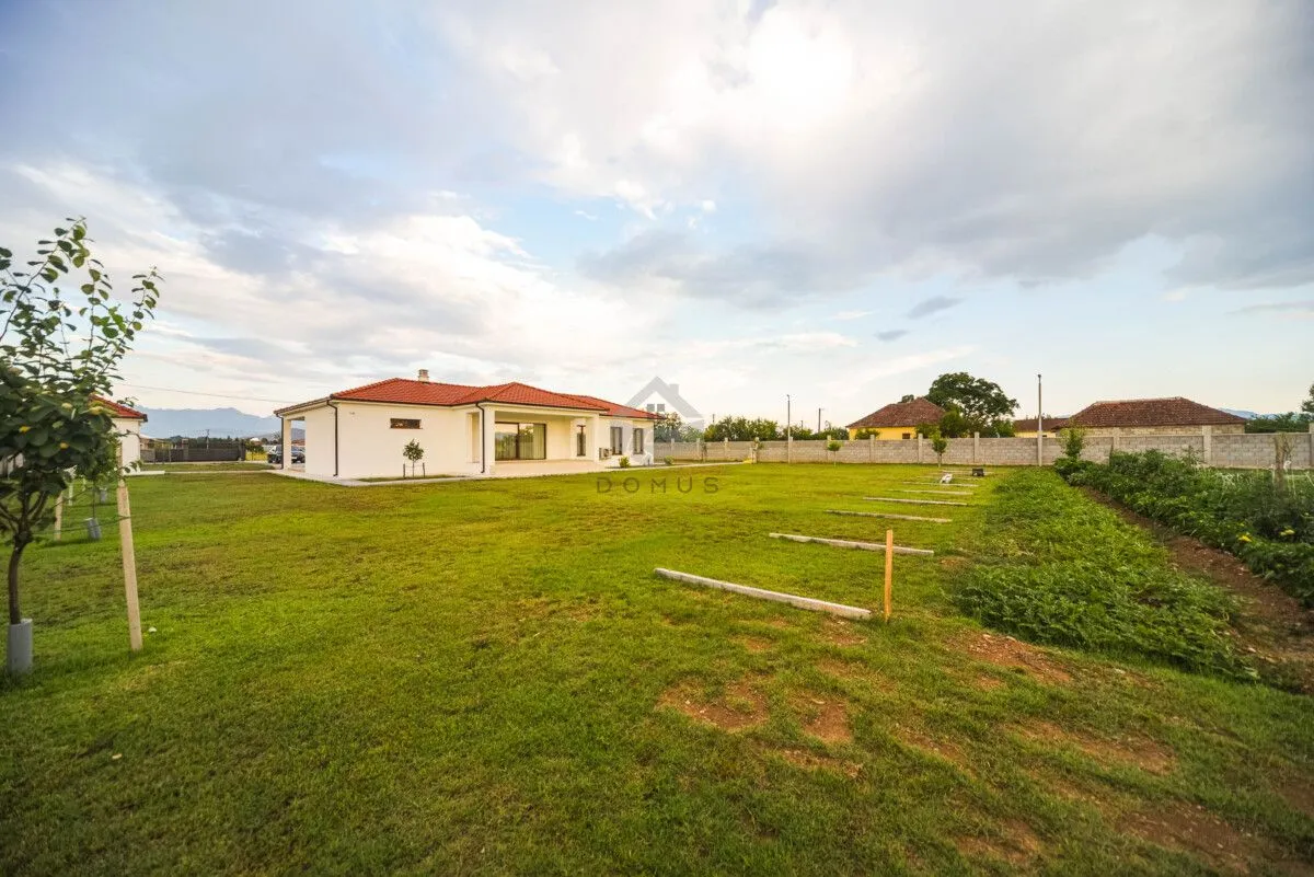 Rent, house, 100m², Zeta, Podgorica