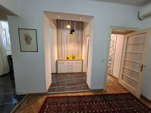 Izdavanje, dvosoban stan, 75m², Slavija, Vračar Sve Podlokacije - image 4