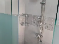 Izdavanje, trosoban stan, 75m², Autokomanda, Voždovac Sve Podlokacije - image 9