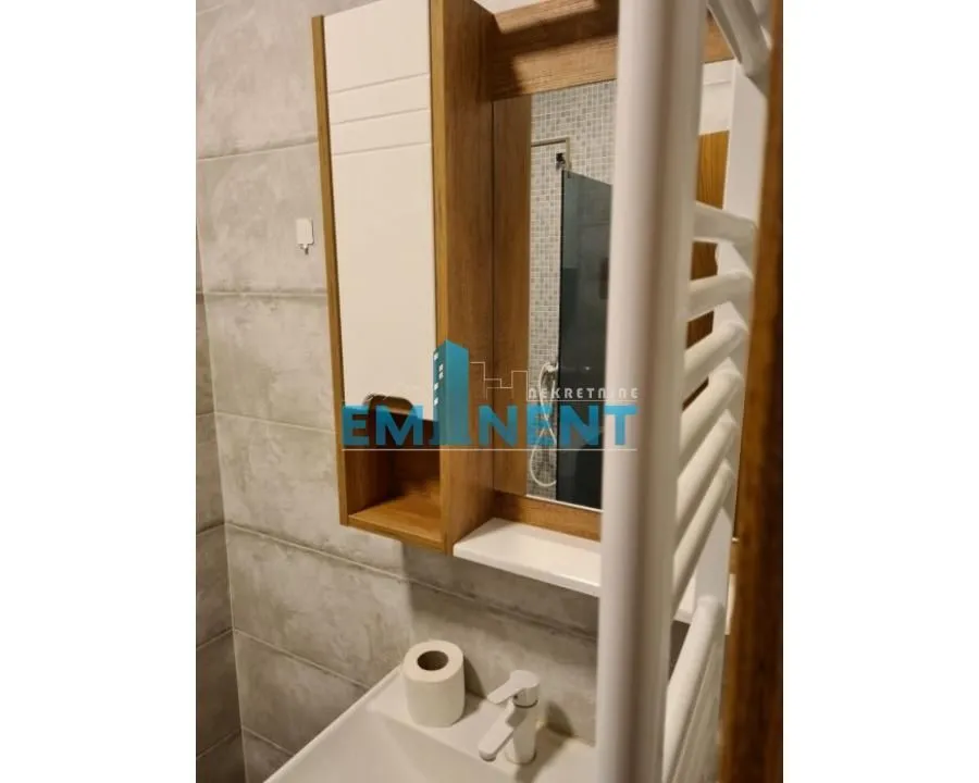 Rent, two bedroom apartment, 60m², Savski Venac, Beograd