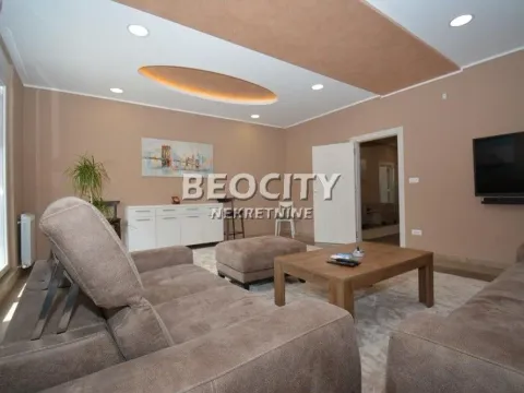 Izdavanje, poslovni prostor, 130m², Cvetanova Ćuprija, Zvezdara Sve Podlokacije - image 10