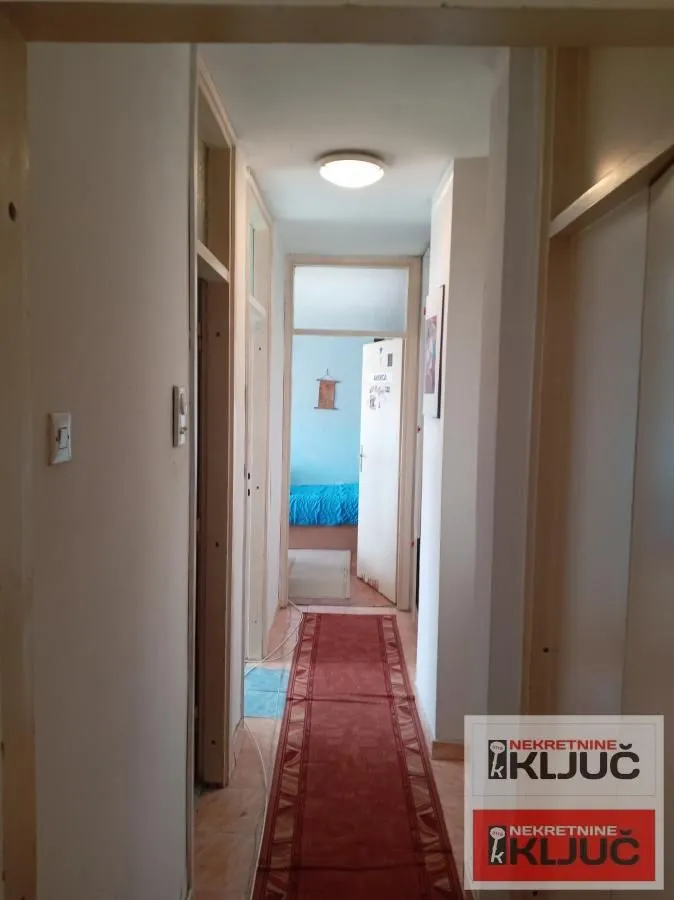 Prodaja, trosoban stan, 74m², Bulevar Oslobodjenja, Novi Sad Sve Podlokacije