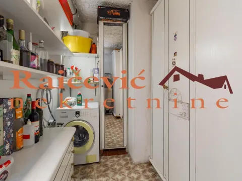 Prodaja, trosoban stan, 75m², Senjak, Beograd - image 17