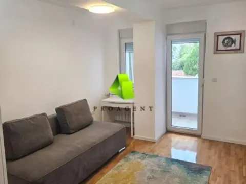 Izdavanje, trosoban stan, 73m², Medijana, Niš - image 4