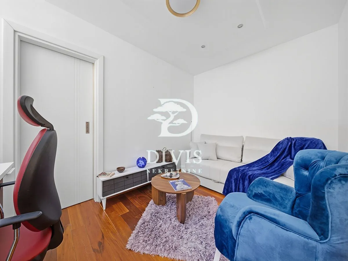 Rent, apartment, 256m², Dedinje Sve Podlokacije, Beograd