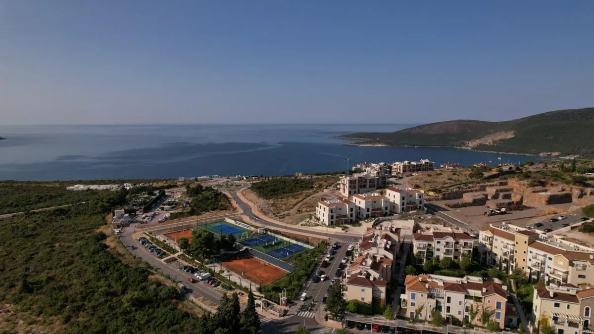 Prodaja, dvosoban stan, 98m², Luštica Bay, Tivat