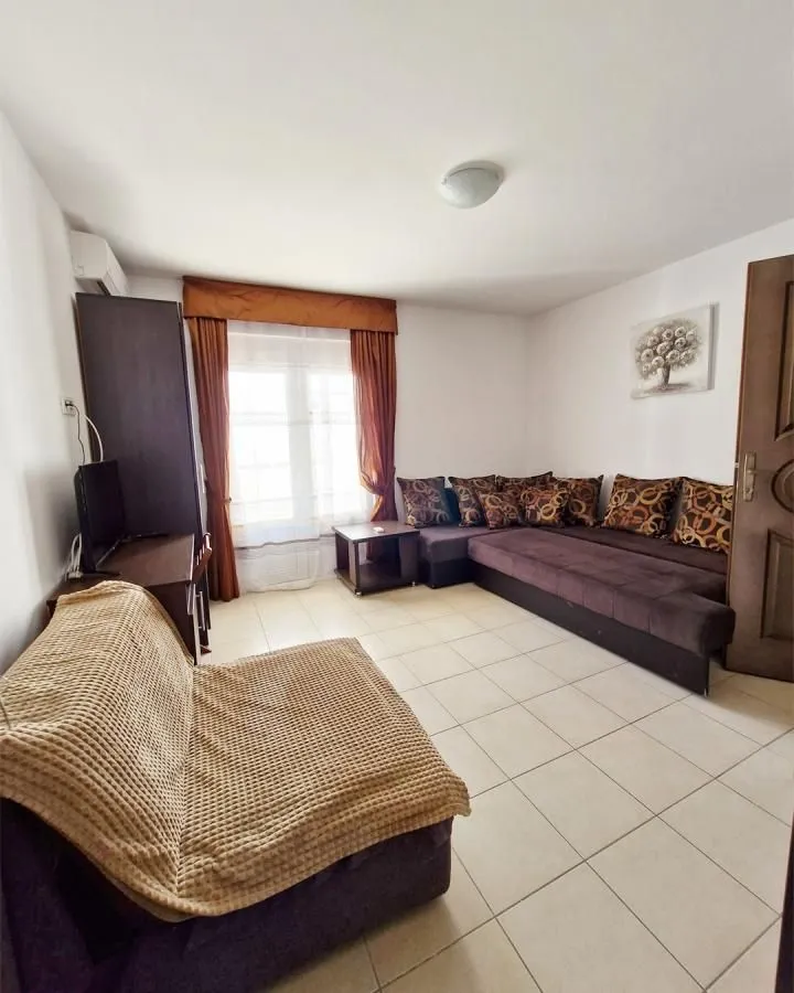 Sale, office space, 285m², Dobre Vode, Bar