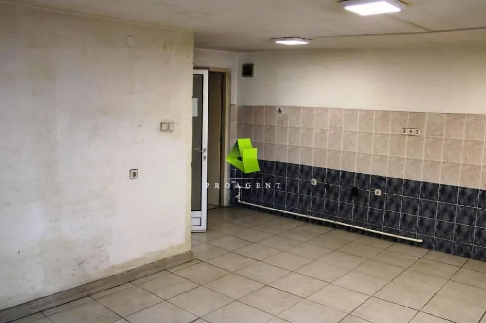 Rent, office space, 1500m², Crveni Krst, Niš